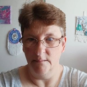 Meet your Posher, Dana